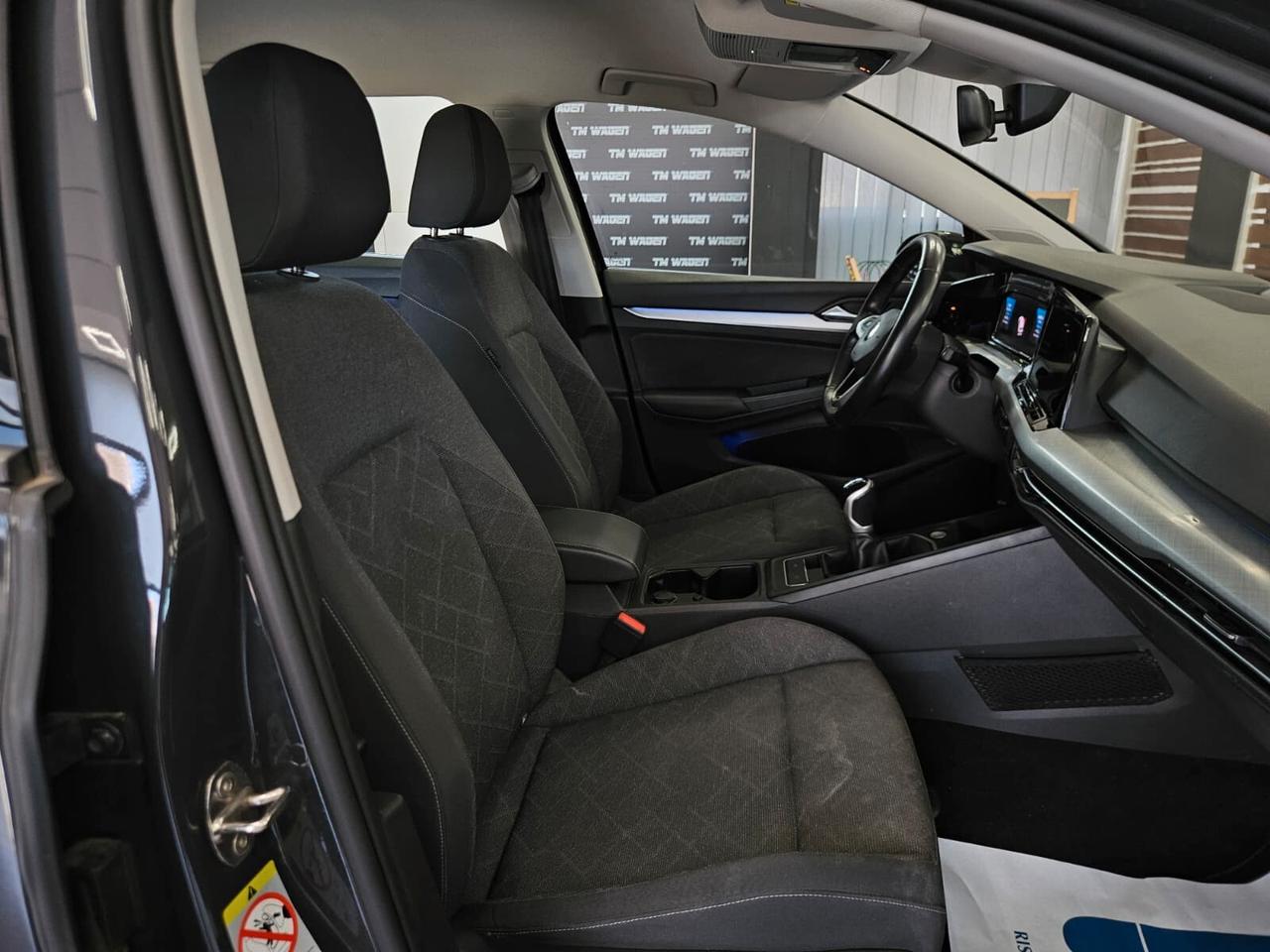 Volkswagen Golf Variant 2.0 TDI SCR Life - NEOPATENTATI