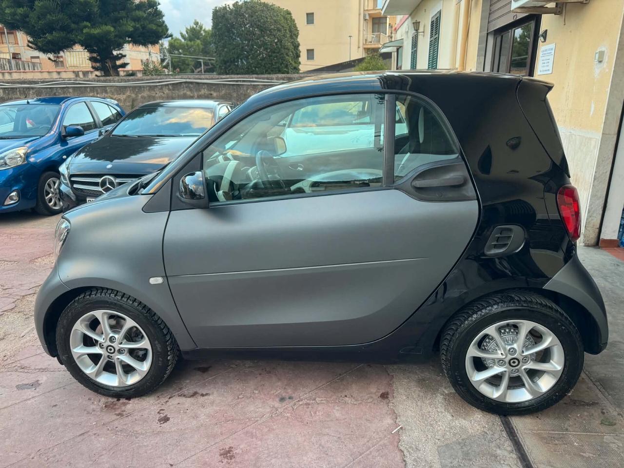 SMART FORTWO 1.0 BENZINA 71CV 2016 PASSION FULL