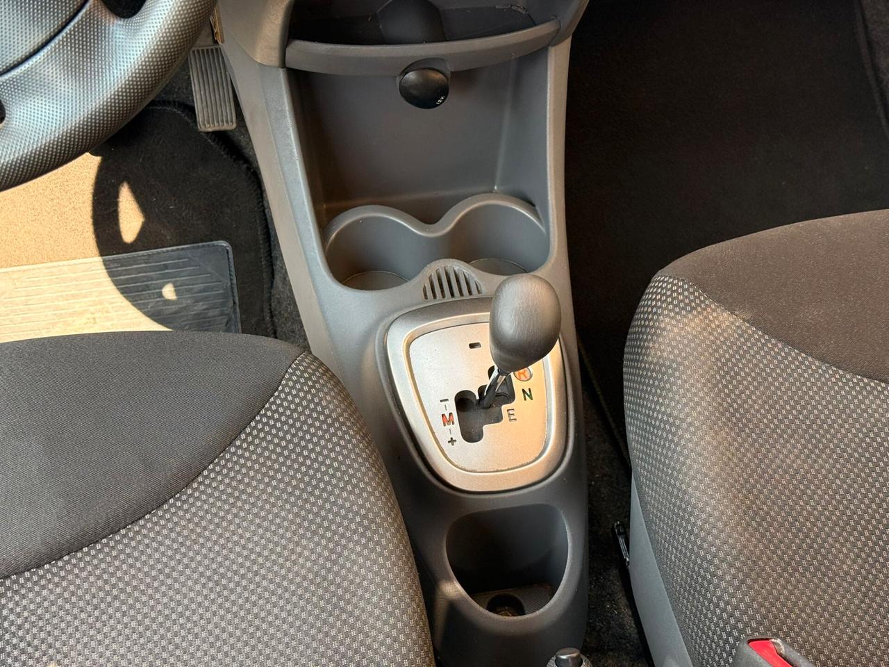 Toyota Aygo 1.0 12V VVT-i 5 porte Lounge MMT