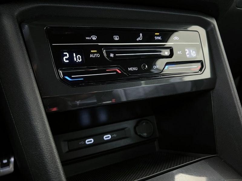 Volkswagen Tiguan Tiguan 2.0 tdi R-Line 150cv dsg