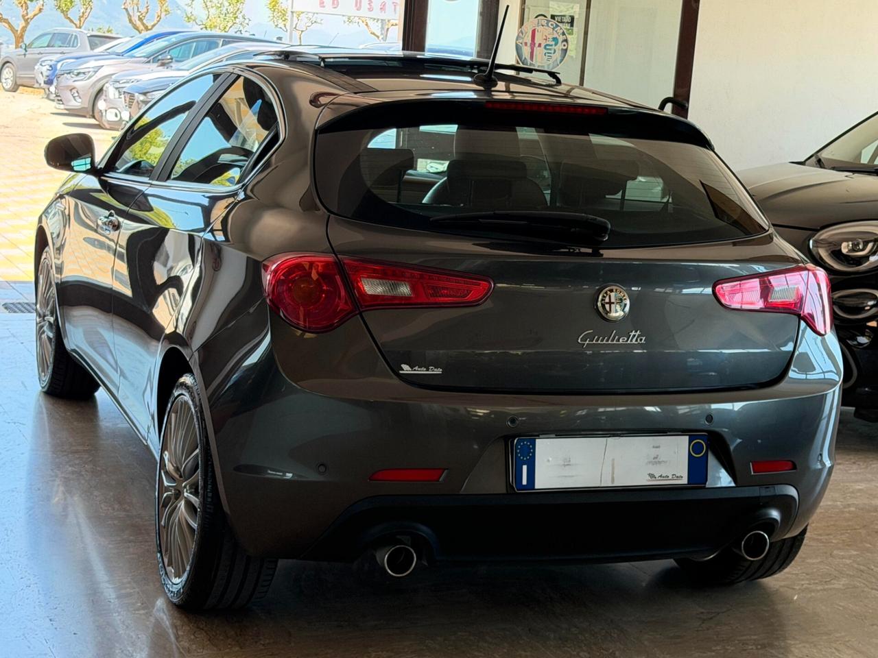 Alfa Romeo Giulietta 2.0 M.JET 150 cv. EXCLUSIVE (Tetto)