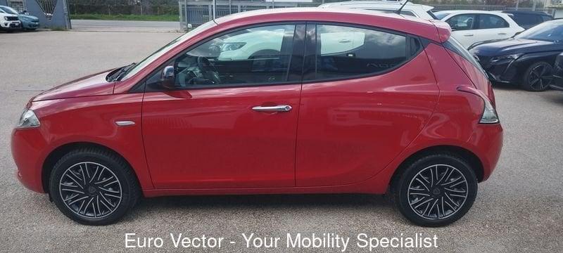 Lancia Ypsilon 1.2 69cv Start& Stop Gold