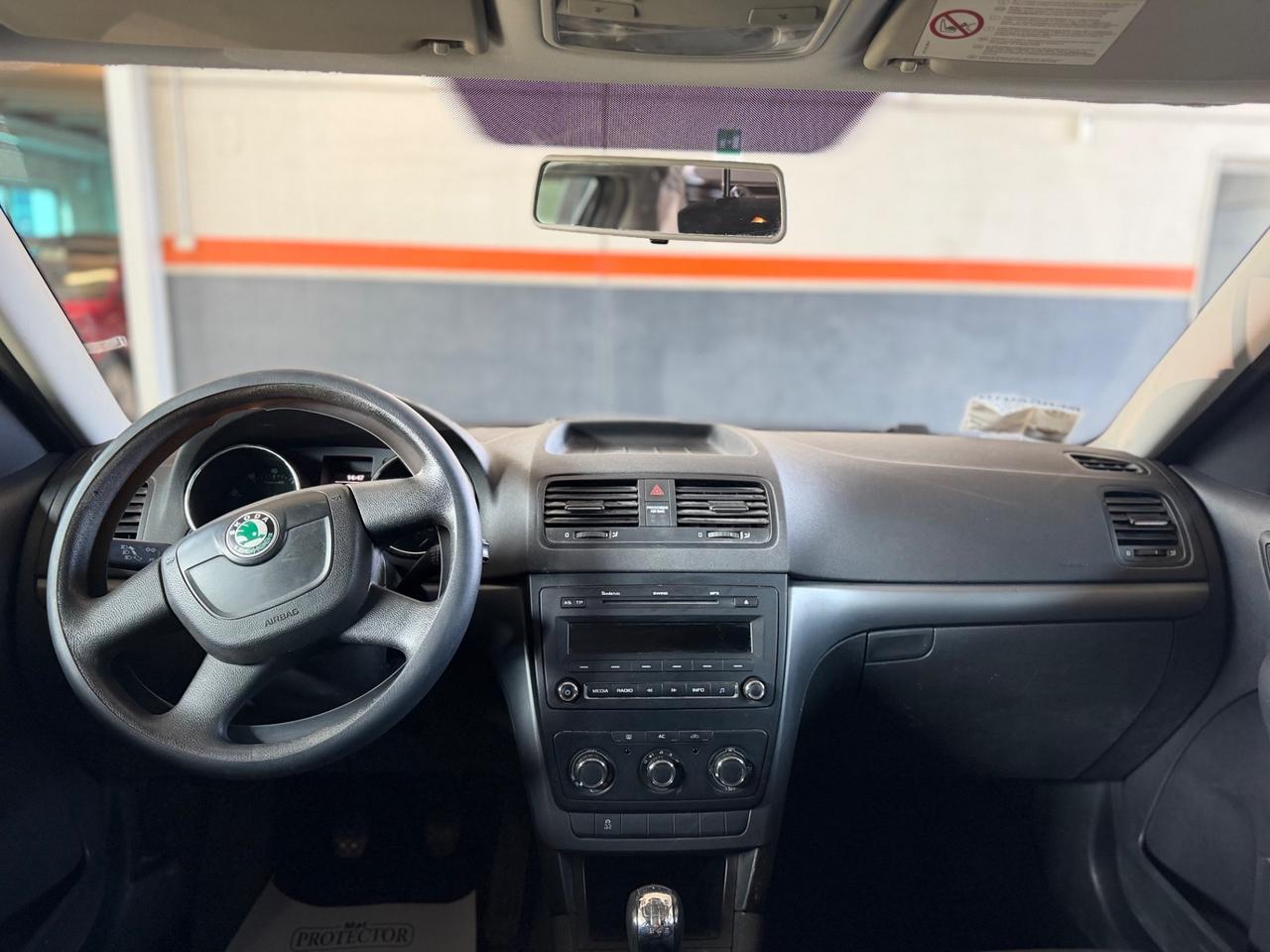 Skoda Yeti 1.2 TSI Active NEOPATENTATI CARROZZERIA DA RIVEDERE