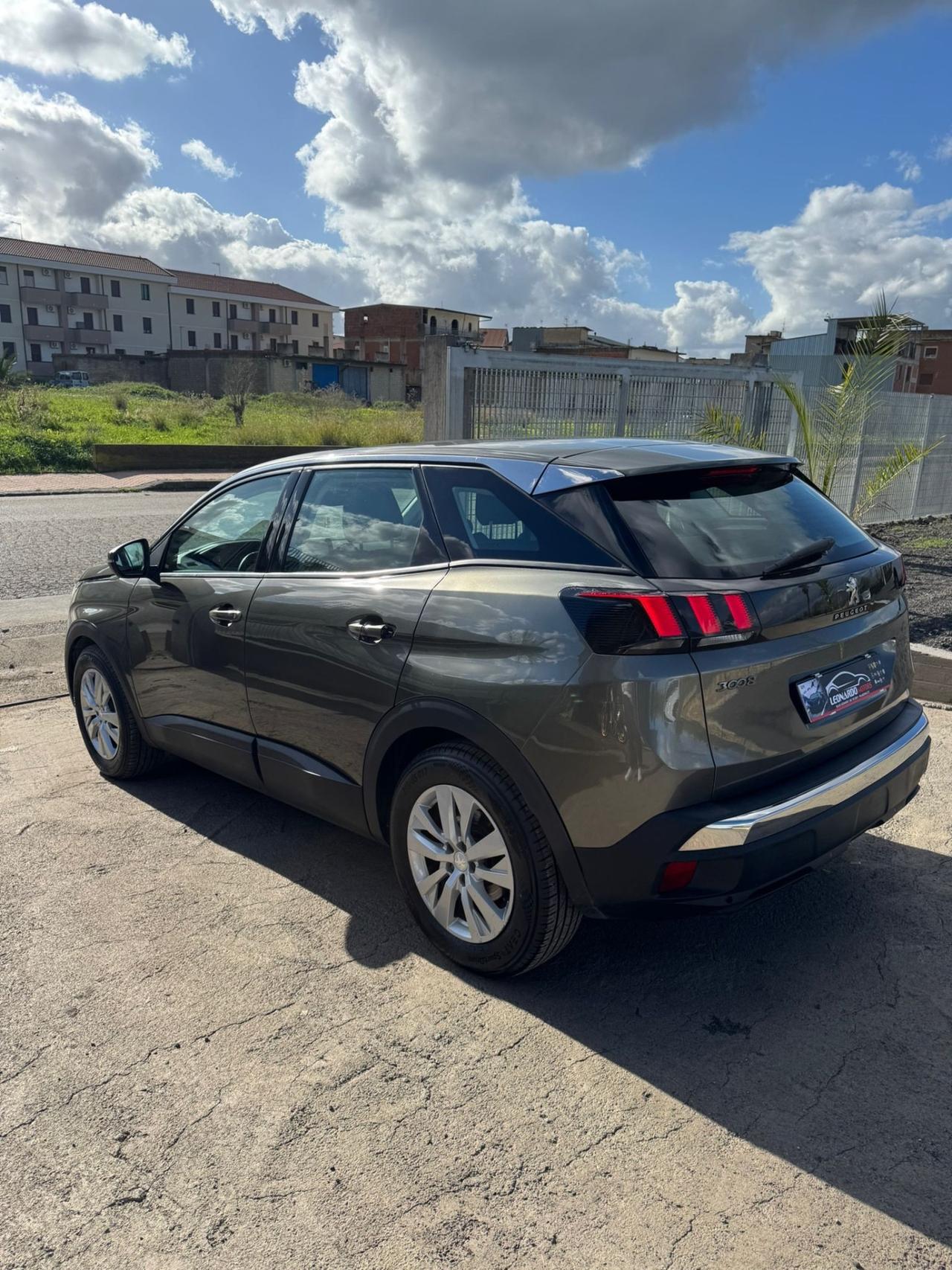 Peugeot 3008 BlueHDi 130 S&S Allure