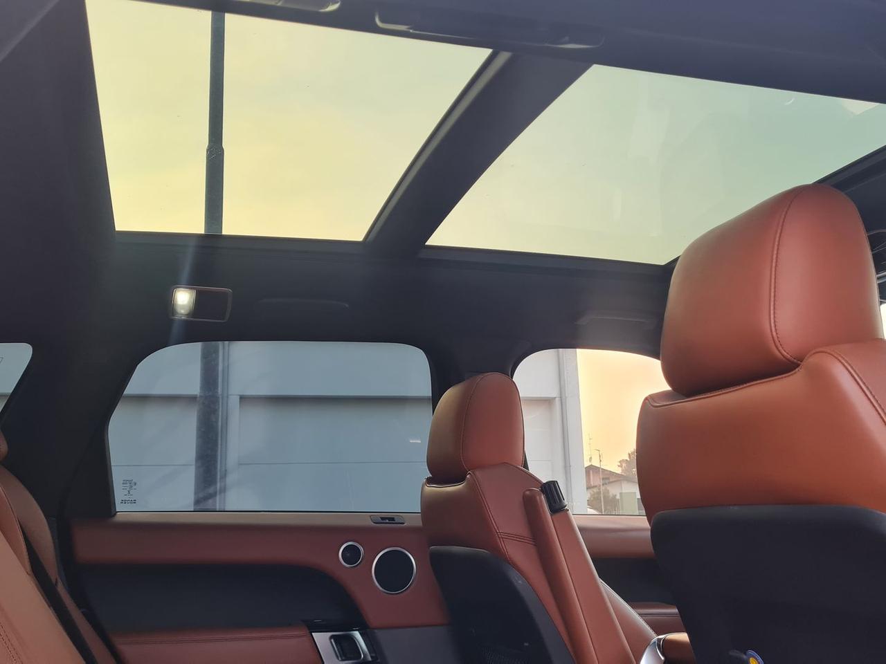 Land Rover Range Rover Sport 3.0 TDV6 HSE #9692