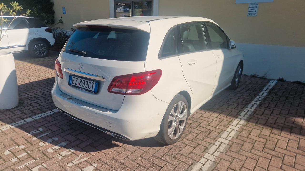 Mercedes-benz B 180 Premium perfetta e garantita 12 M