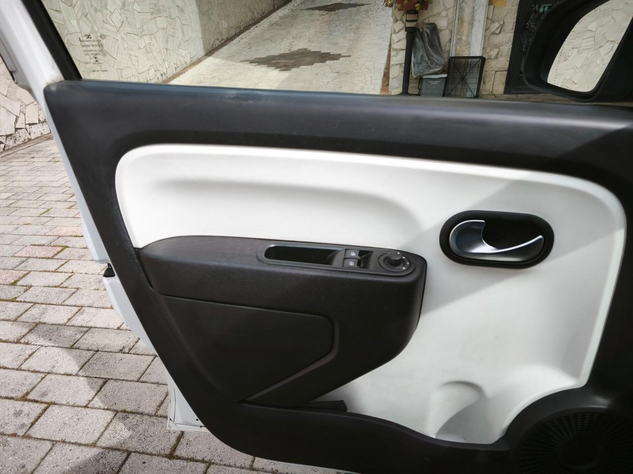 Renault Twingo SCe Stop&Start Intens