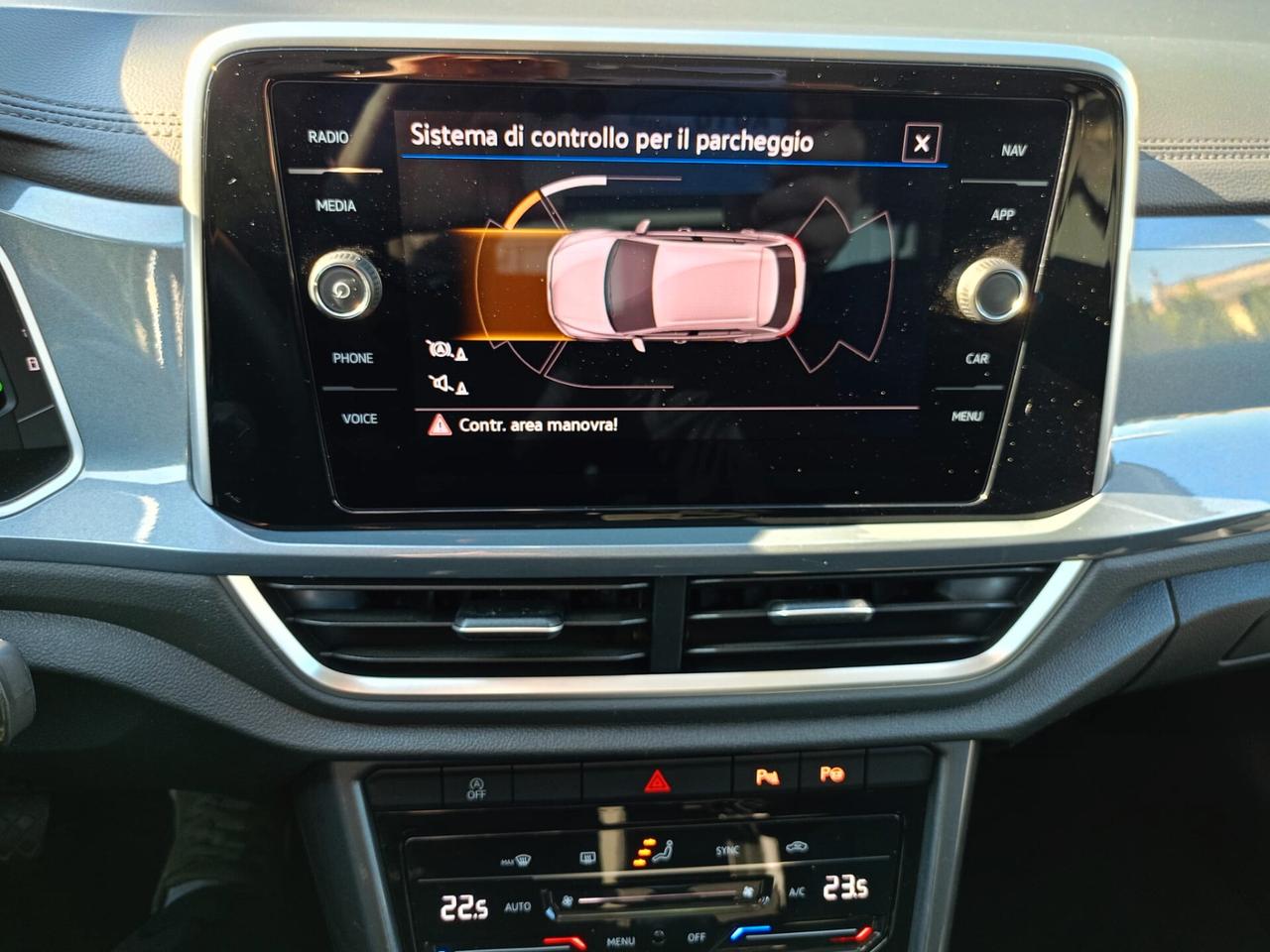 Volkswagen T-Roc 1.0 81 kw ITALIANA