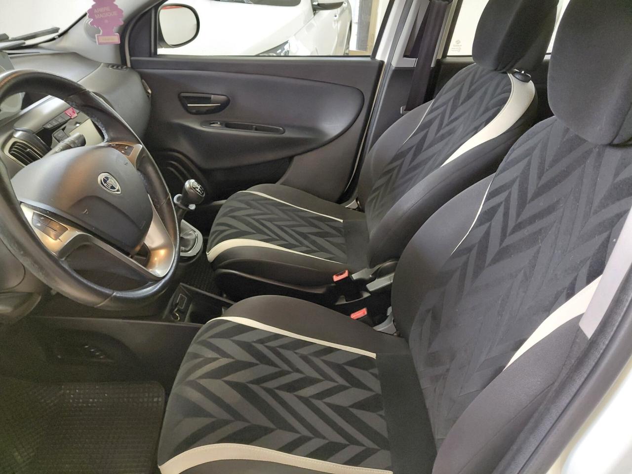 LANCIA YPSILON ANNO 2016 BZ GPL ADATTA NEOPATENTATI KM 149 MILA