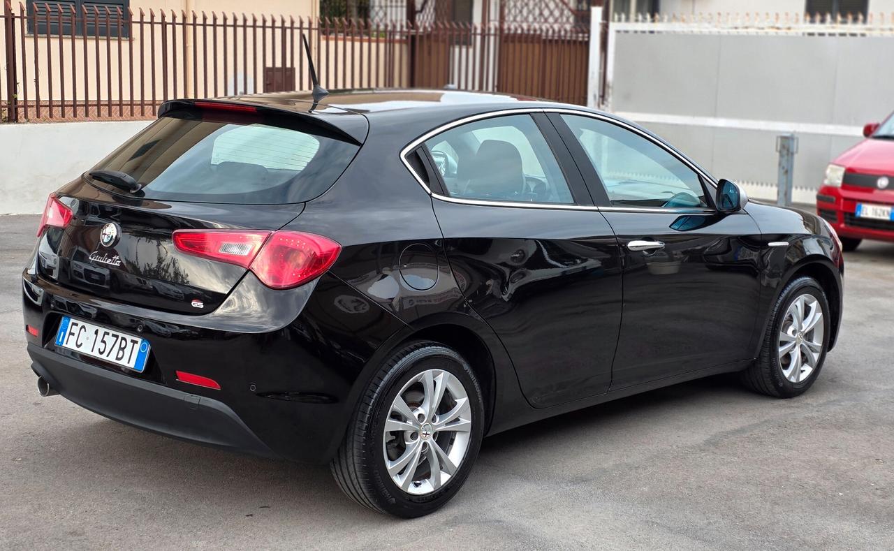 Alfa Romeo Giulietta 1.6 JTDm-2 105 CV Distinctive