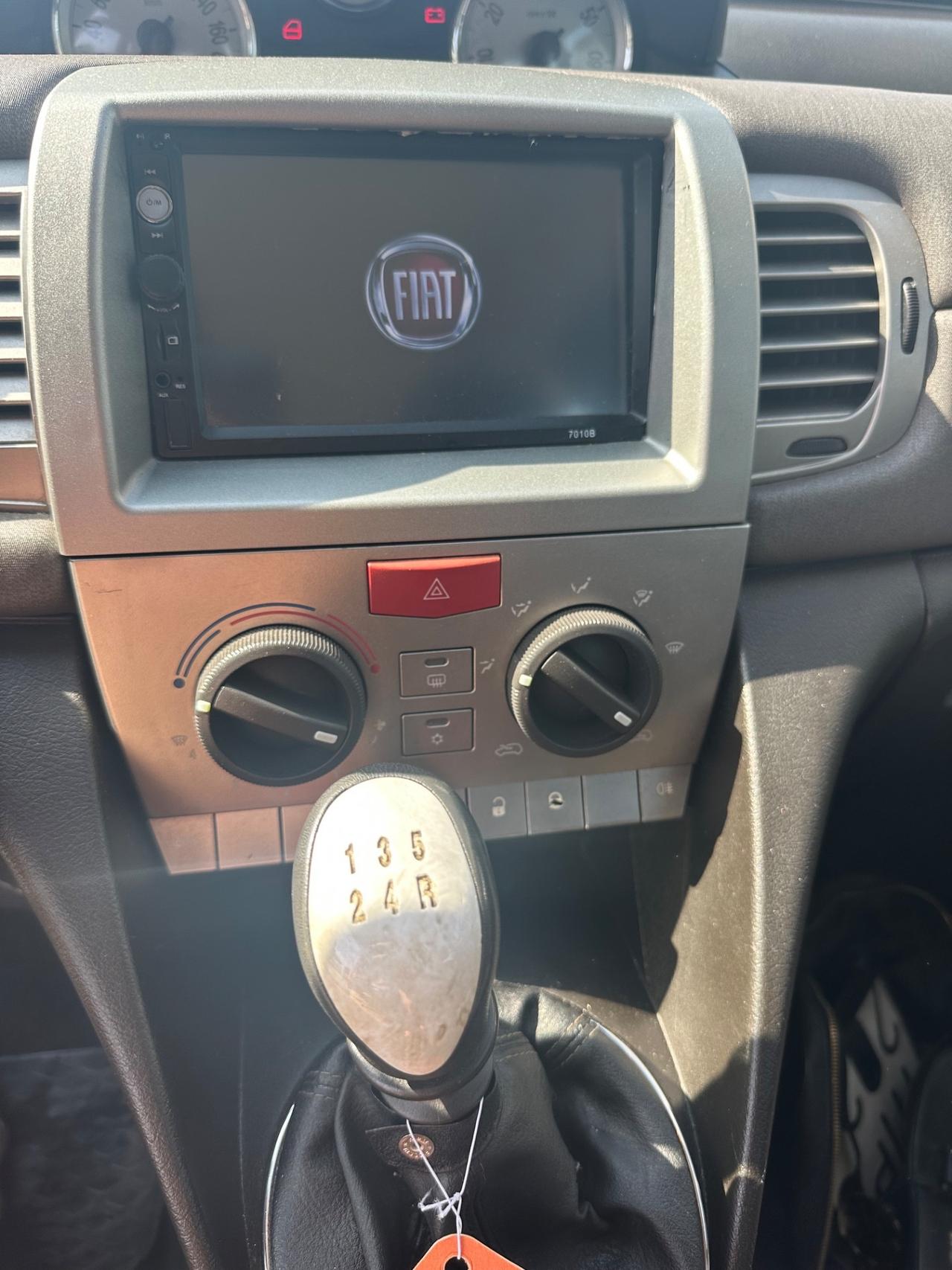 Lancia Ypsilon 1.2