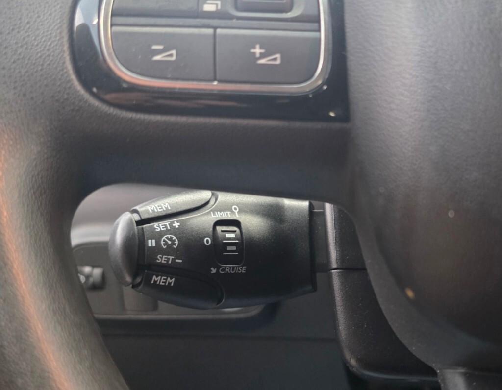 Citroen C3 PureTech 83 S&S Feel Pack SOLO 34.000 KM