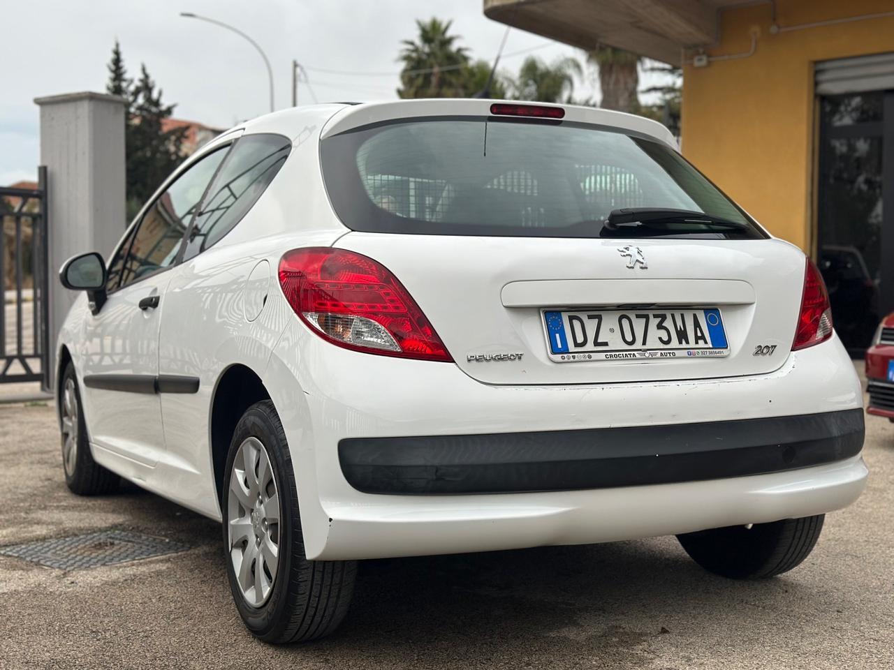 Peugeot 207 1.4 HDi 70CV 3p. Van