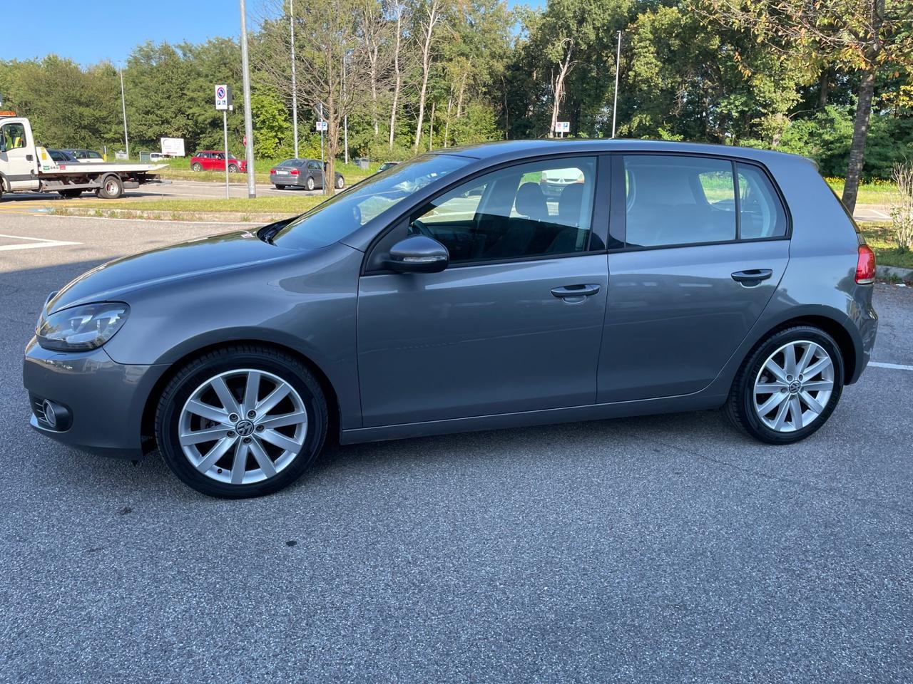 Volkswagen Golf Business 1.6 TDI 5p.*Neo patentati *