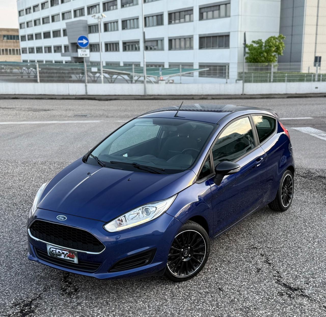 Ford Fiesta 1.5 TDCi 95CV 3 porte Black & White Edition