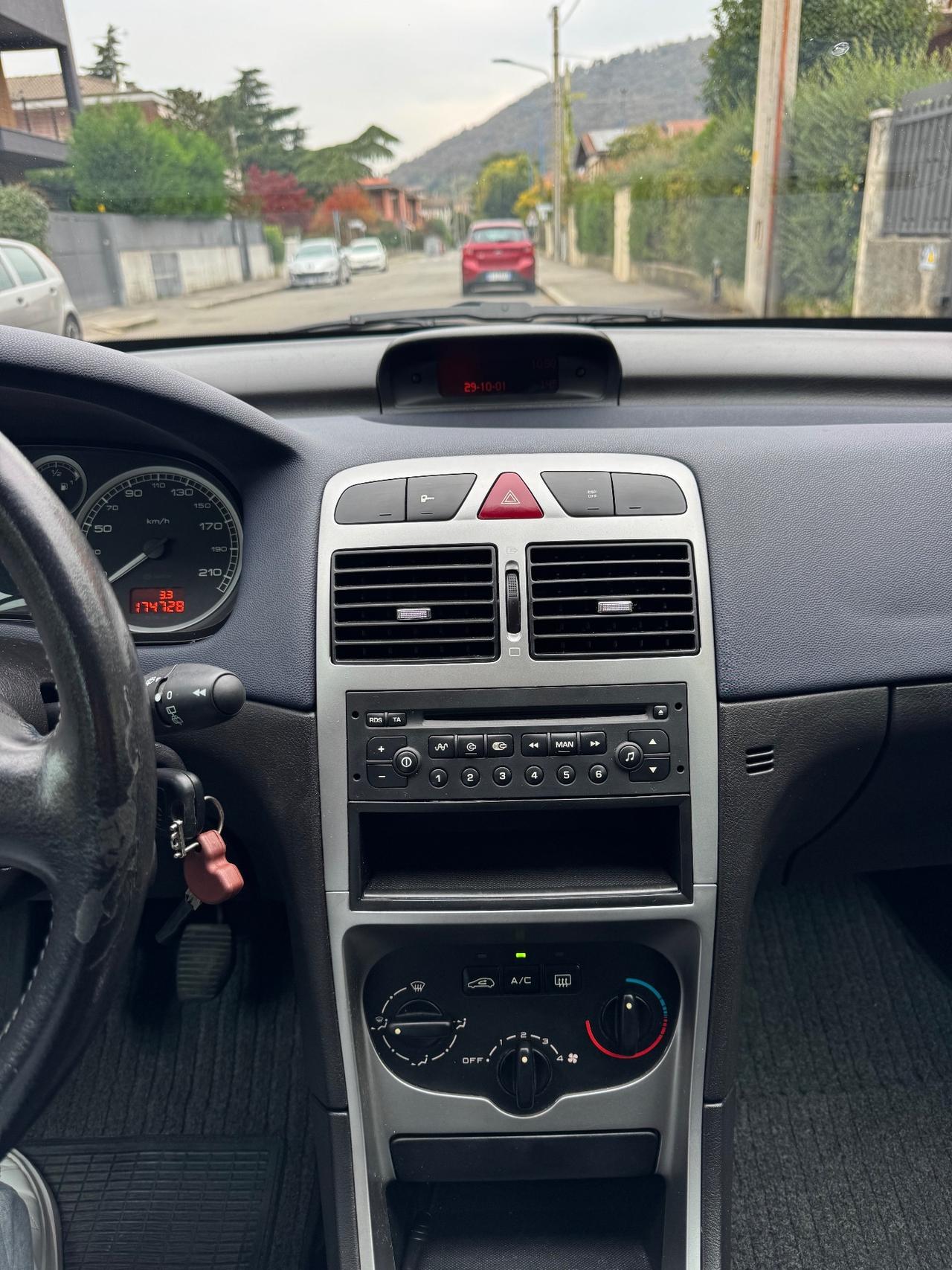 Peugeot 307 2.0 HDi 5p. XT