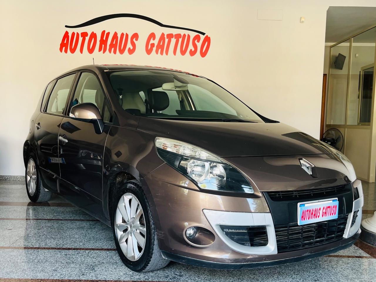 Renault Scenic X-Mod 1.5 dCi 110CV Luxe anno 2010