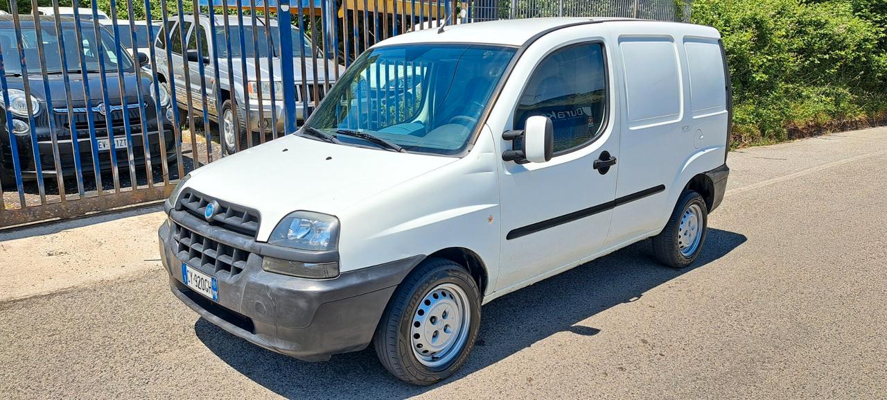 Fiat Doblo 1.9 JTD cat Cargo Lamierato SX
