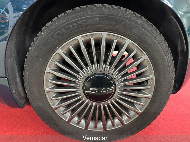 FIAT 500 500e Berlina 42 kWh Icon