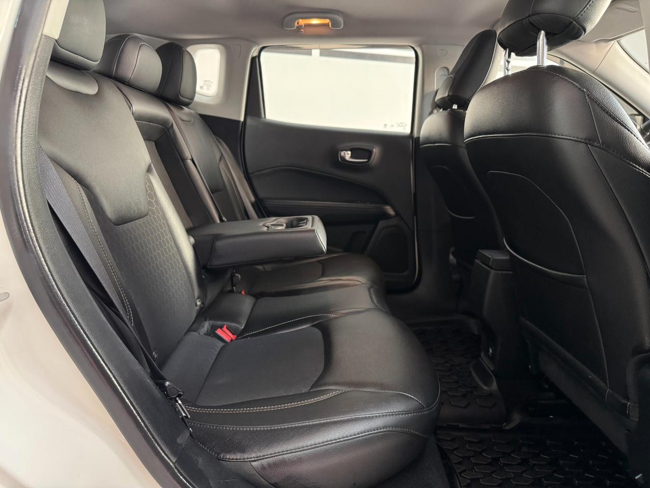 Jeep Compass Longitude / 1.6 Multijet 120cv / 2018