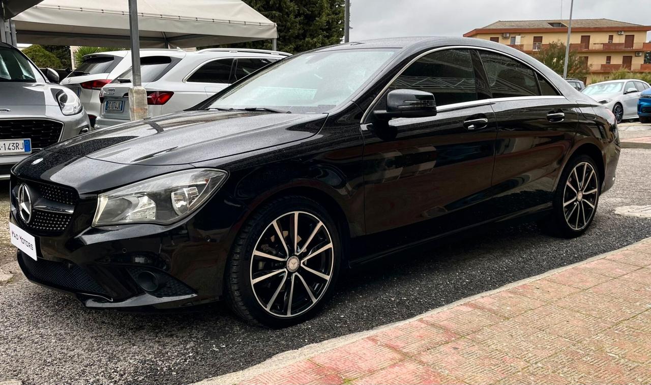 Mercedes-benz CLA200 AMG Premium