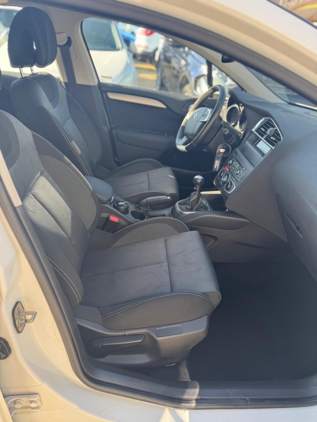 Citroen C4 1.6 e-HDi 115 airdream Exclusive