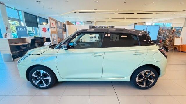 Suzuki Swift 1.2 Hybrid Top bicolor