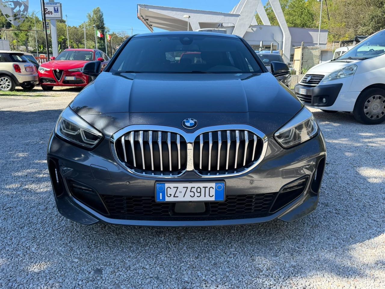 Bmw 116 116d 5p. Msport