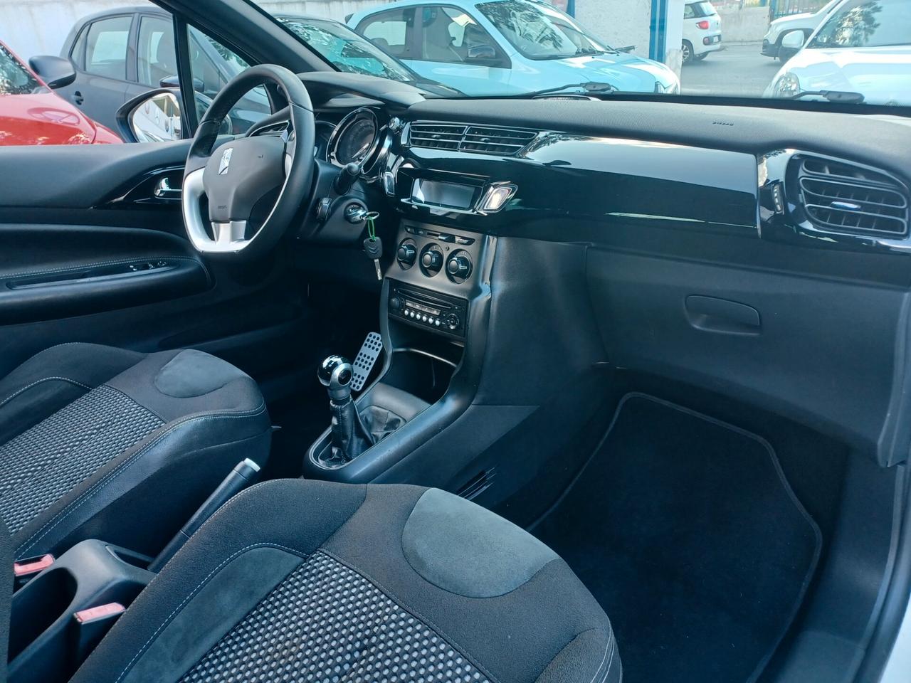 DS 3 1.4 GPL airdream Just Black UNICO PROPRIETARIO