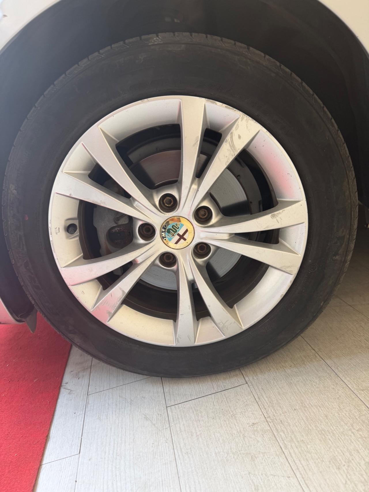 Alfa Romeo Giulietta 1.6 JTDm-2 105 CV Exclusive