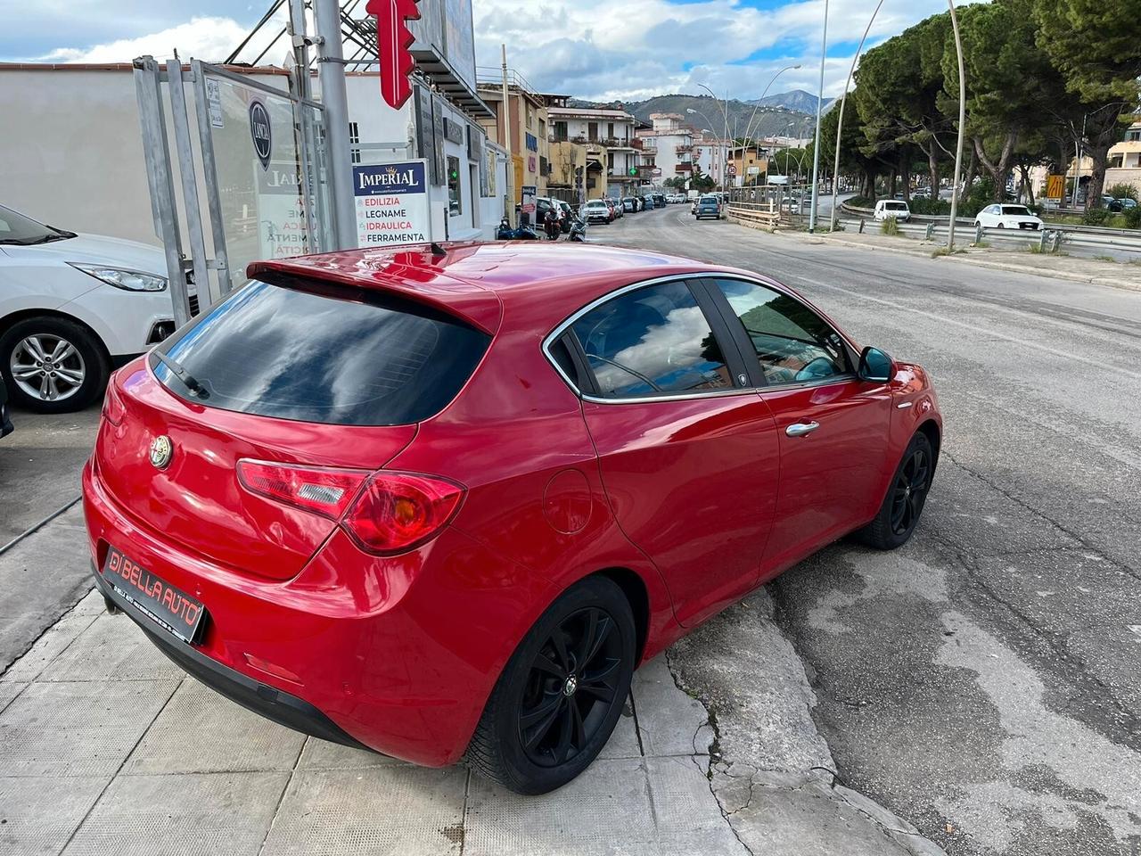 Alfa Romeo Giulietta 1.6 JTDm-2 105 CV Exclusive