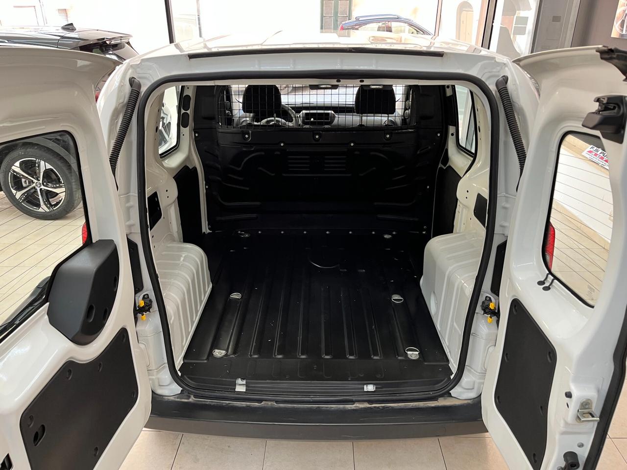 Fiat Fiorino 1.3 MJT 95CV Cargo IVA ESPOSTA - 2020