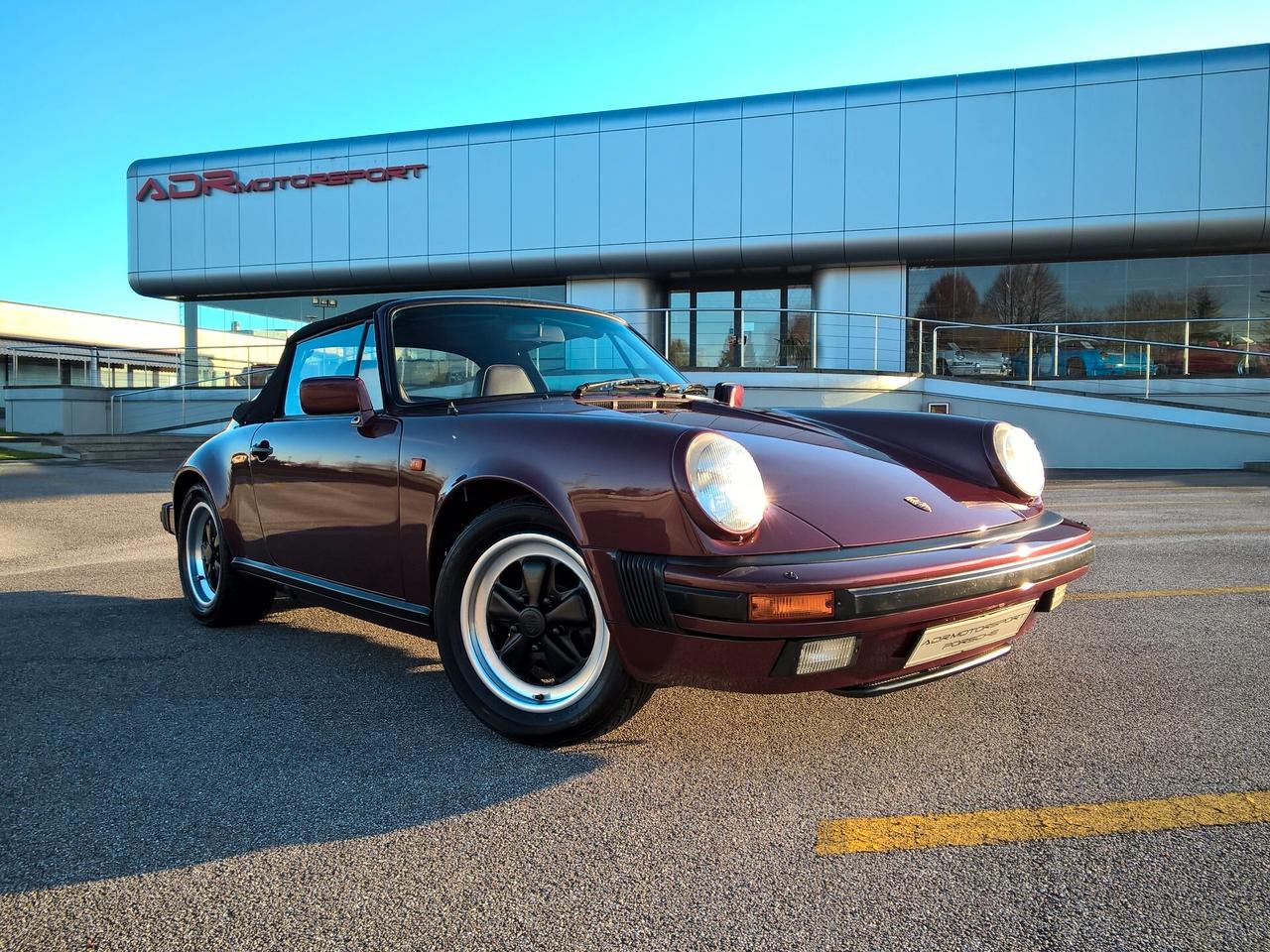Porsche 911 Carrera 3.2 Cabriolet