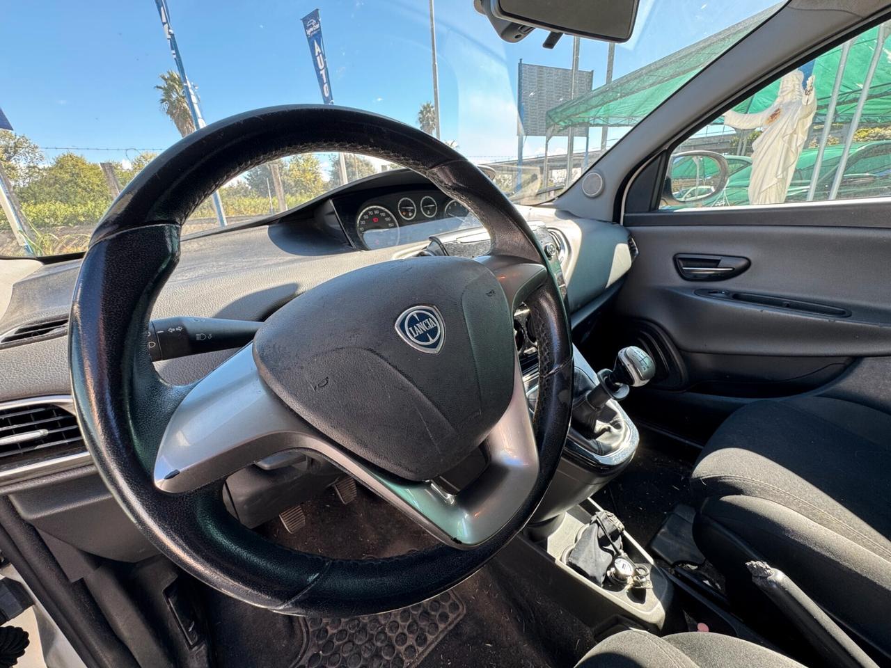 Lancia Ypsilon 1.2 69 CV 5 porte GPL DI SERIE 1PROP. KM CERTIFICATI