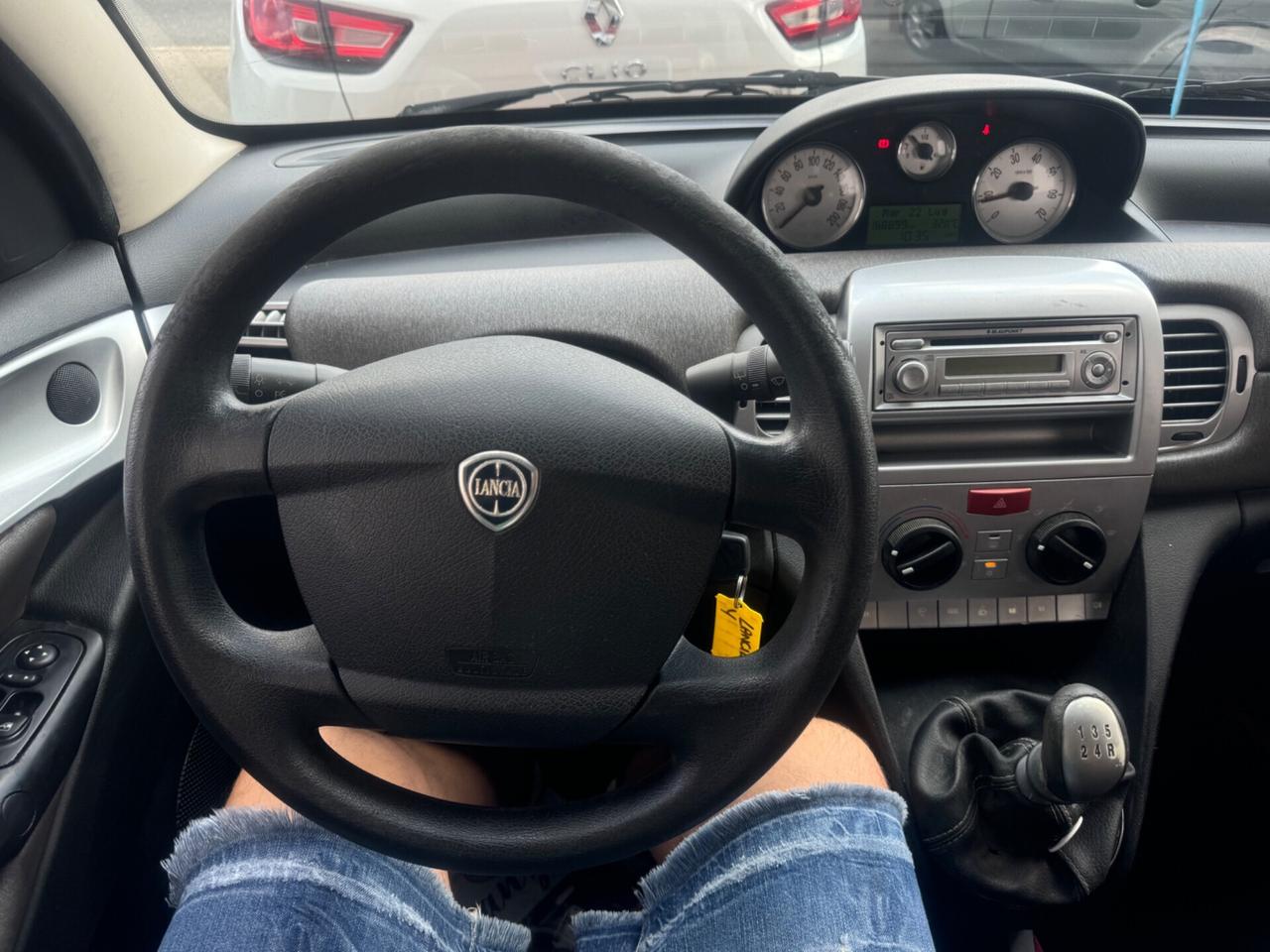 Lancia Ypsilon 1.2 GAS GPL