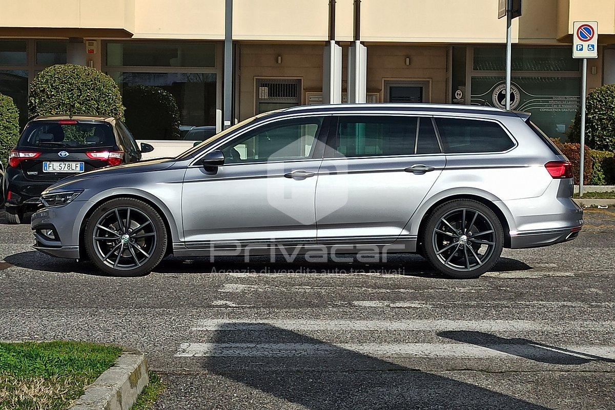 VOLKSWAGEN Passat Variant 2.0 TDI SCR EVO DSG Executive