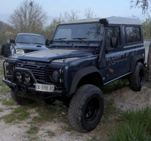Land Rover Defender TD90 Hard-top