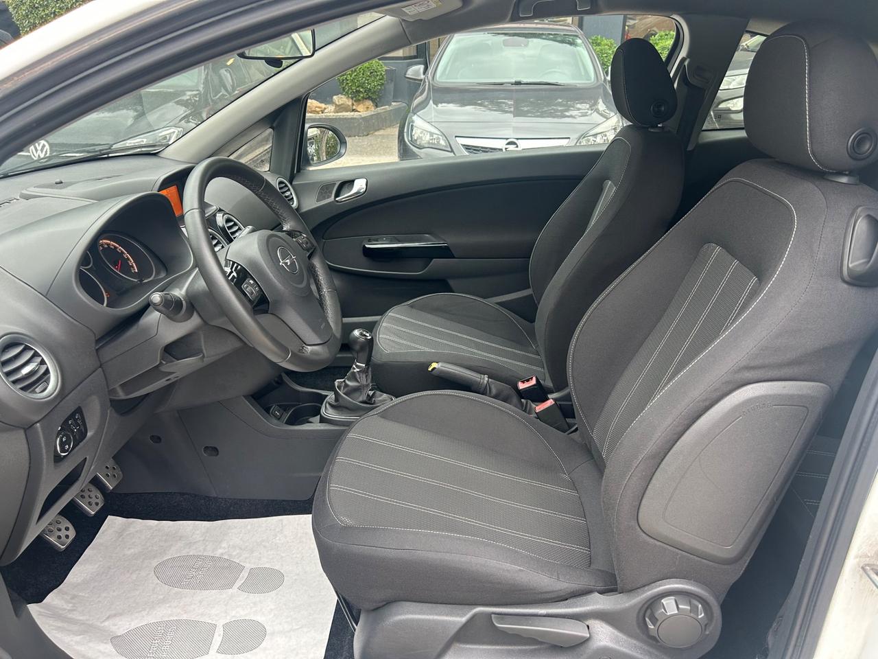Opel Corsa 1.3 CDTI B-COLOR NEOPATENTATI