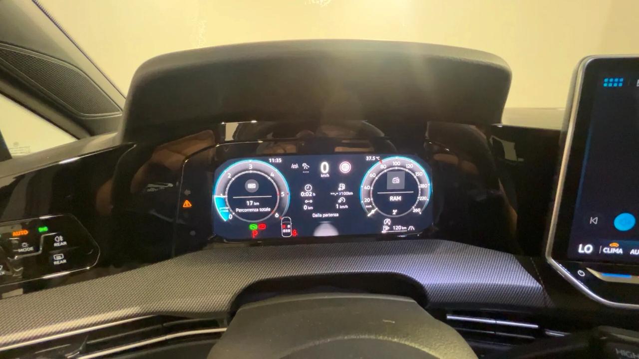 Volkswagen Golf 2.0 TDI 150 CV DSG SCR R-Line