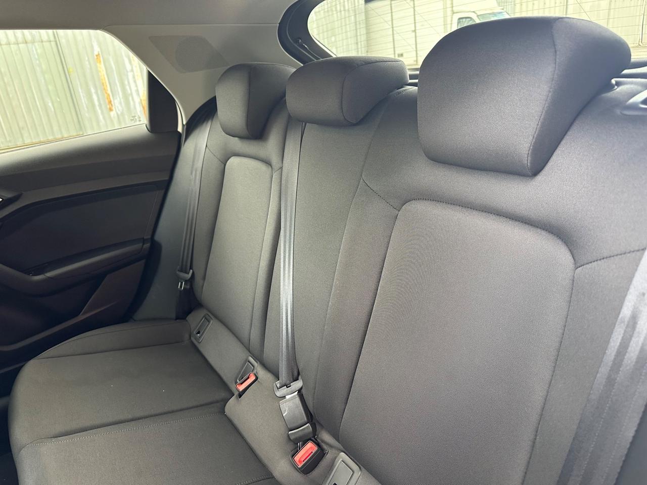 Audi A1 SPB 25 TFSI Identity Black AUTOM