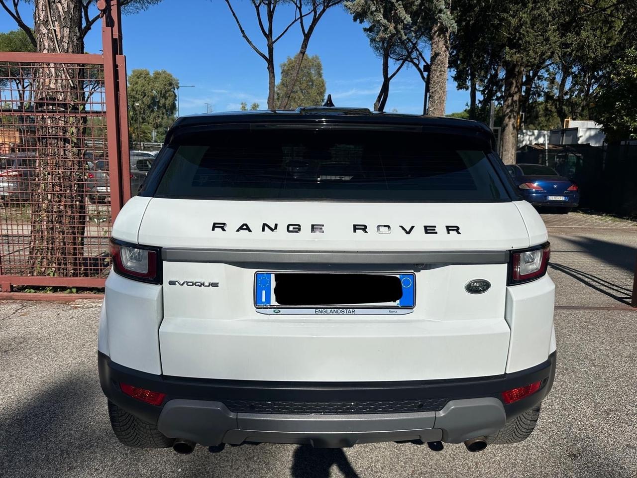 Land Rover Range Evoque 2.0 eD4 5p. SE Dynamic