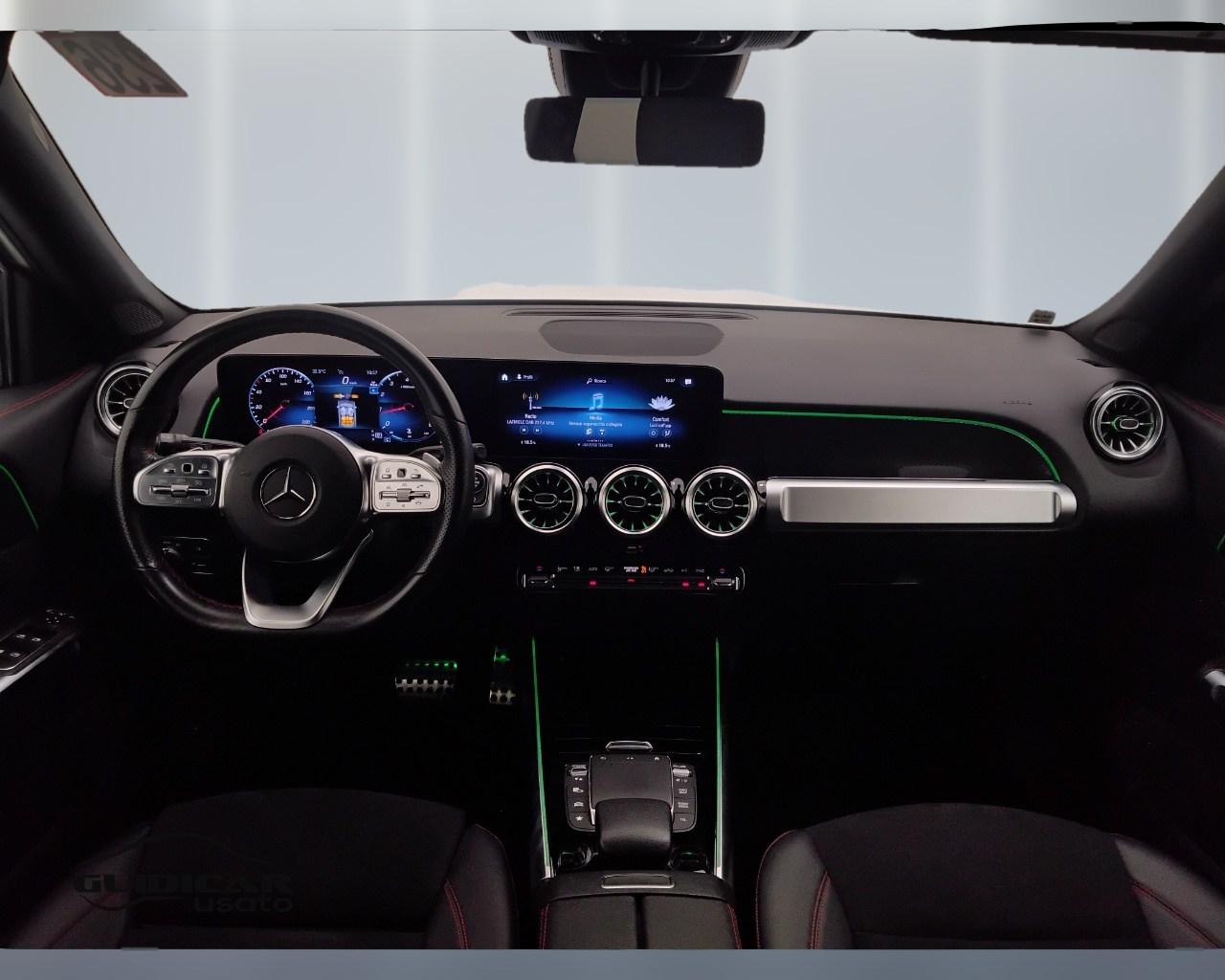 Mercedes-Benz GLB - X247 2019 - GLB 200 Premium auto