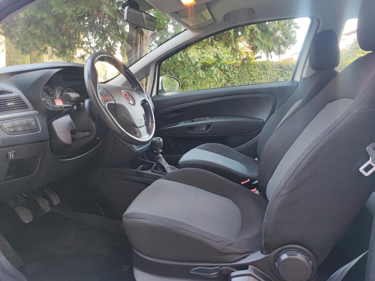 Fiat Grande Punto 1.4 b/GPL unico proprietario