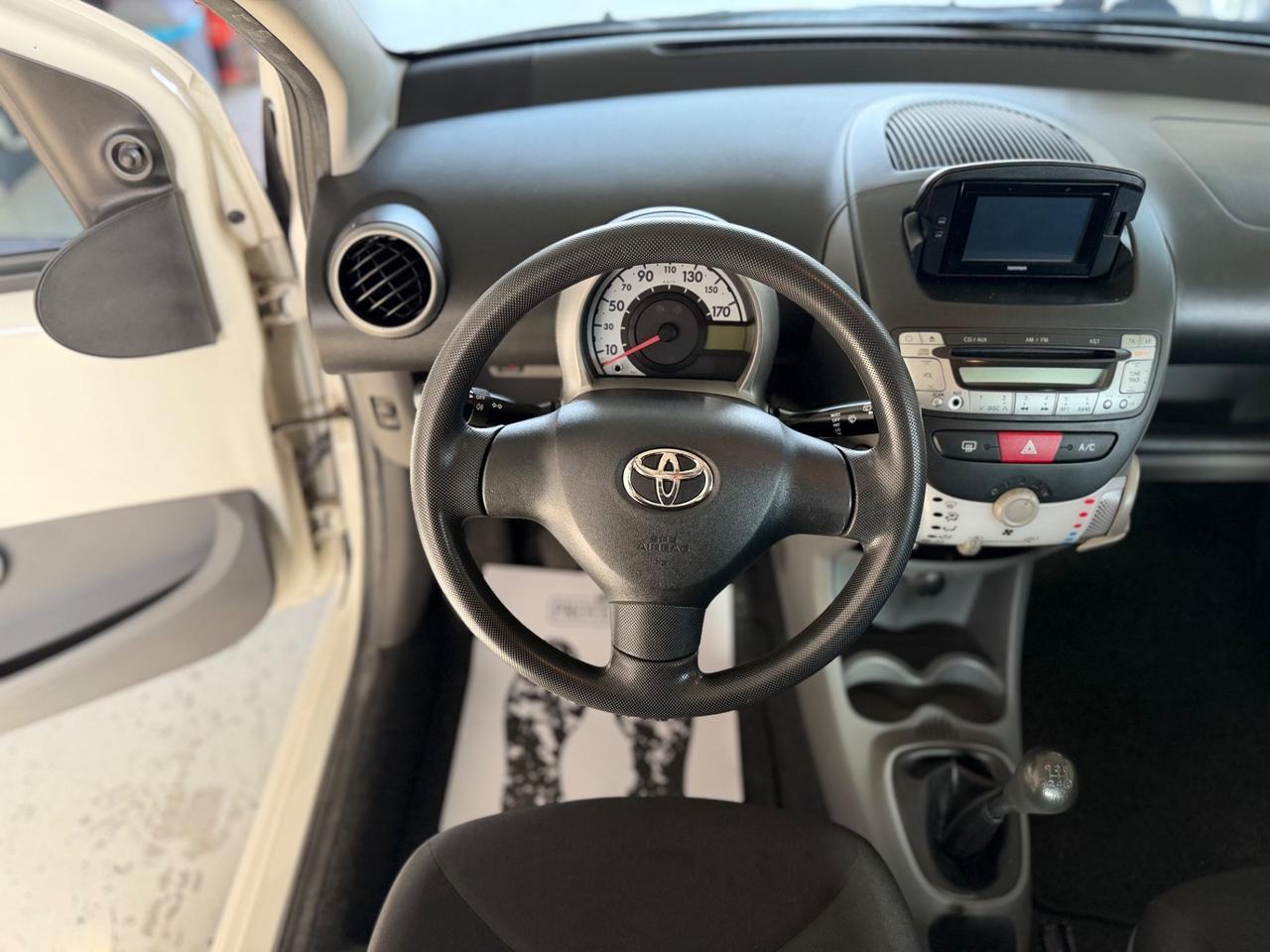Toyota Aygo 1.0 12V VVT-i 3 porte Now NEOPATENTATI