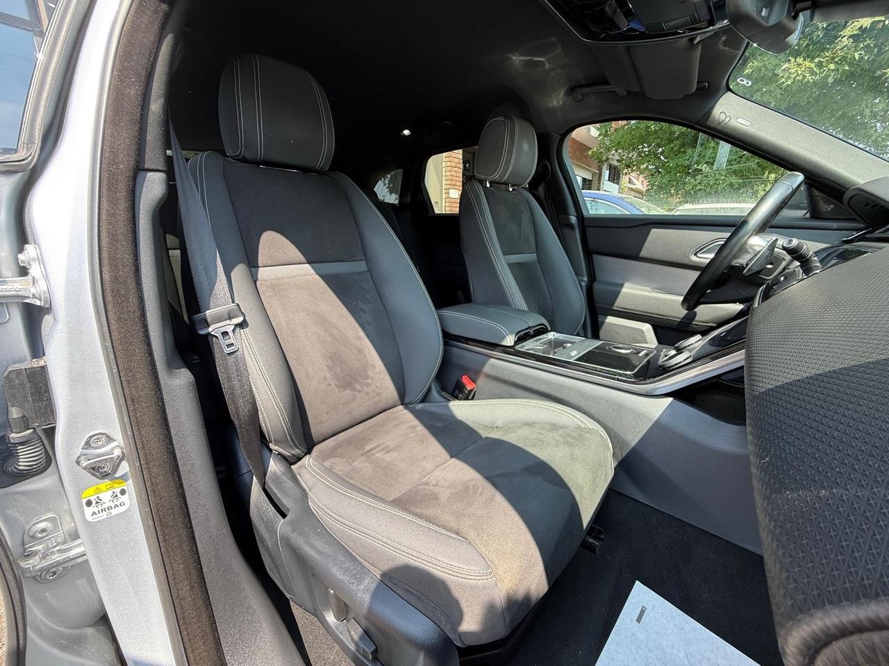 Land Rover Range Velar 3.0D V6 300 CV R-Dynamic HSE