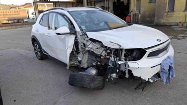 KIA Stonic 1.2 DPI ECO GPL INCIDENTATA