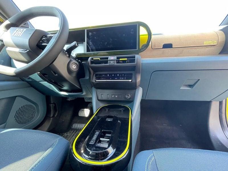 FIAT Grande Panda 44 kWh La Prima