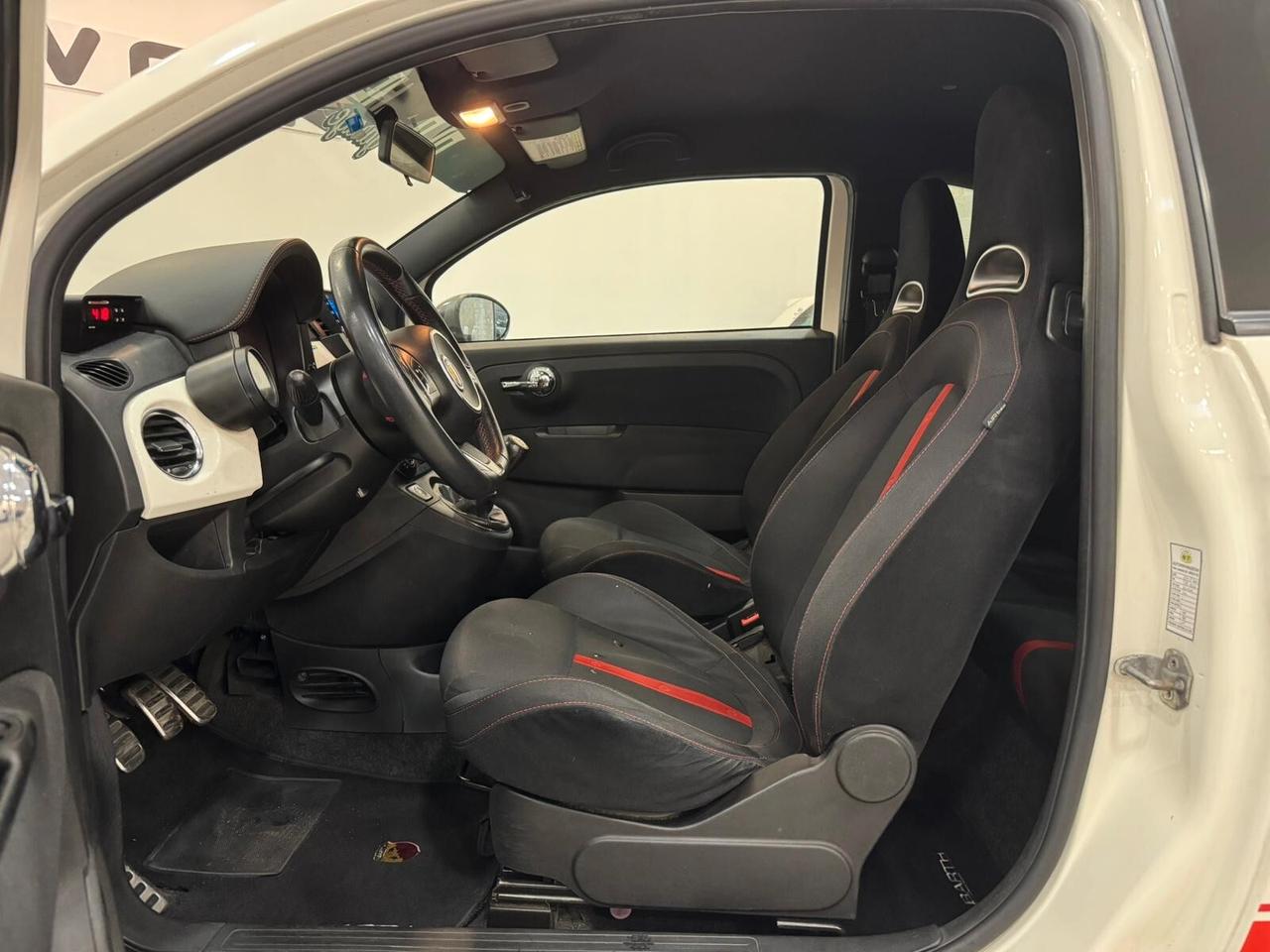 Abarth 500 1.4 Turbo T-Jet Esseesse