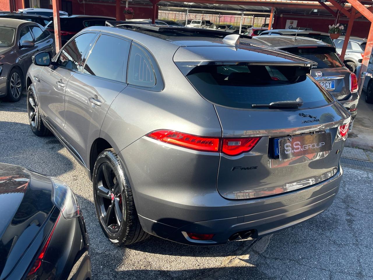 F-Pace 2.0 D 180 CV AWD R-Sport-strafull-rate-garanzia