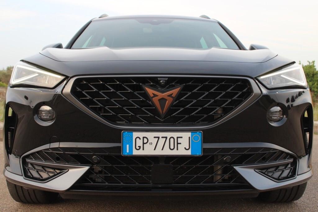 CUPRA Formentor 2.0 TDI DSG*LUCI AMBIENTE *360 CAM